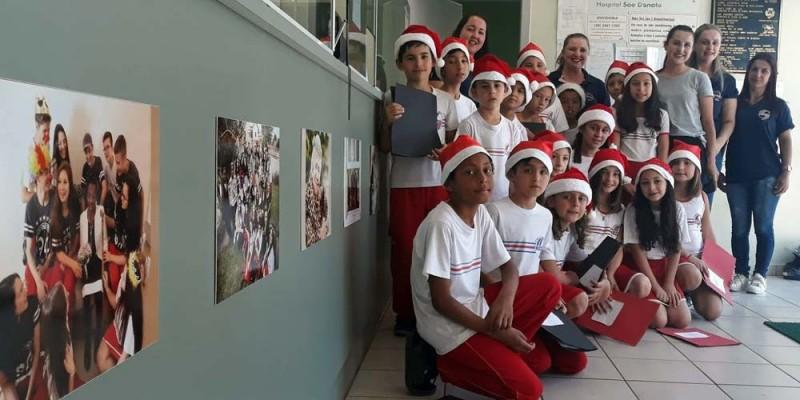 Estudantes abrem programação de Natal no Hospital São Donato