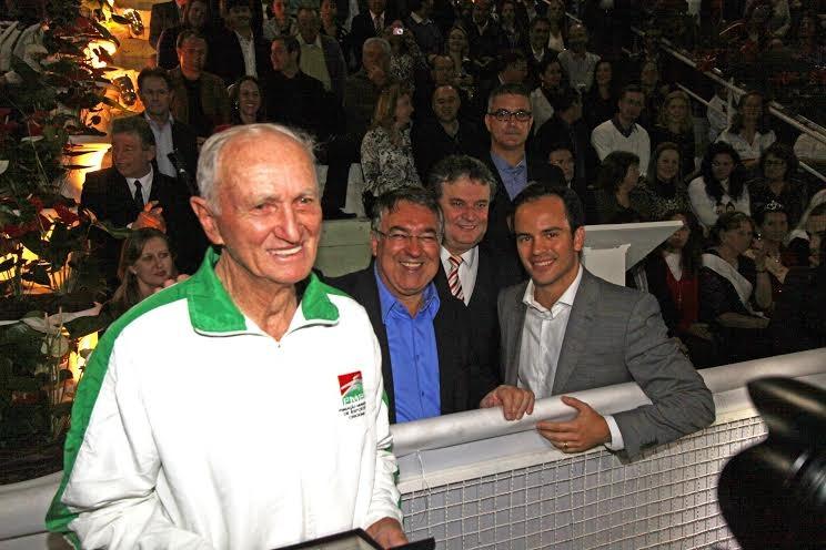 Criciumense é homenageado por ser o mais idoso nos Jasti