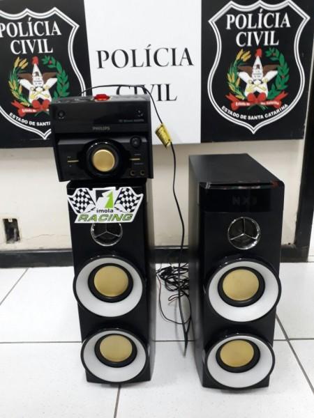Jovem é preso por furto em residência