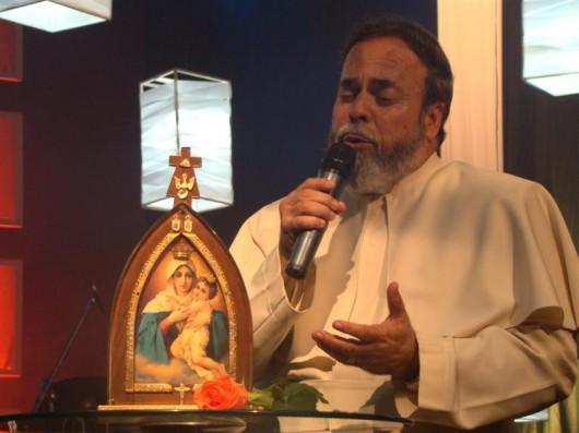 Padre Antônio Maria faz show gratuito no Parque das Nações neste domingo