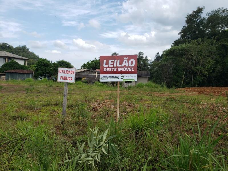 Prefeitura de Nova Veneza faz leilão de veículos e imóveis