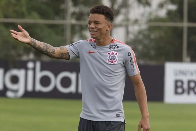 Atacante Rafael Bilu é o novo reforço do Criciúma 