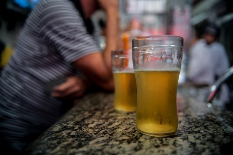 Uso abusivo de bebida alcoólica cresce 14,7% no país
