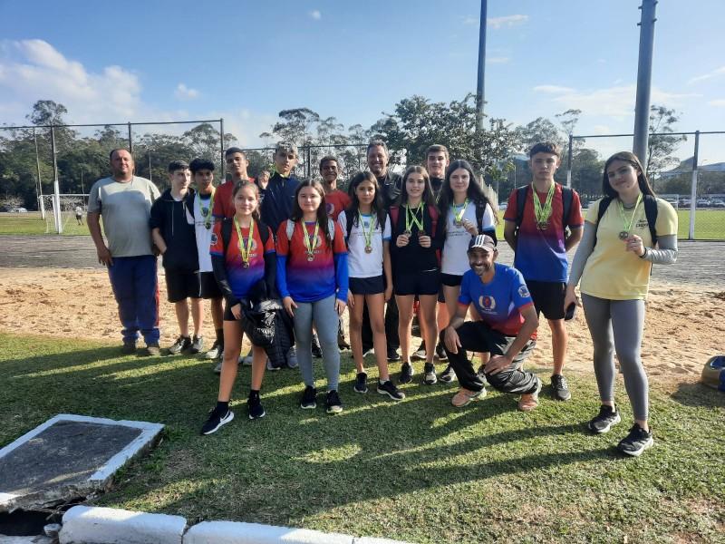 Equipe de atletismo de Nova Veneza conquista mais de 30 medalhas