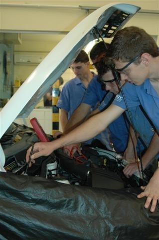 Abertas as inscrições para cursos de injeção eletrônica e manutenção elétrica em veículos