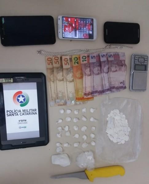 Em Criciúma, polícia apreende porções de cocaína 