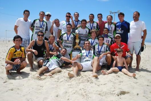 Perkas é tetracampeã, nos pênaltis, do Beach Soccer