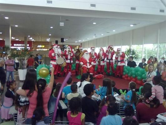 Angeloni promove Natal Super Feliz a crianças carentes
