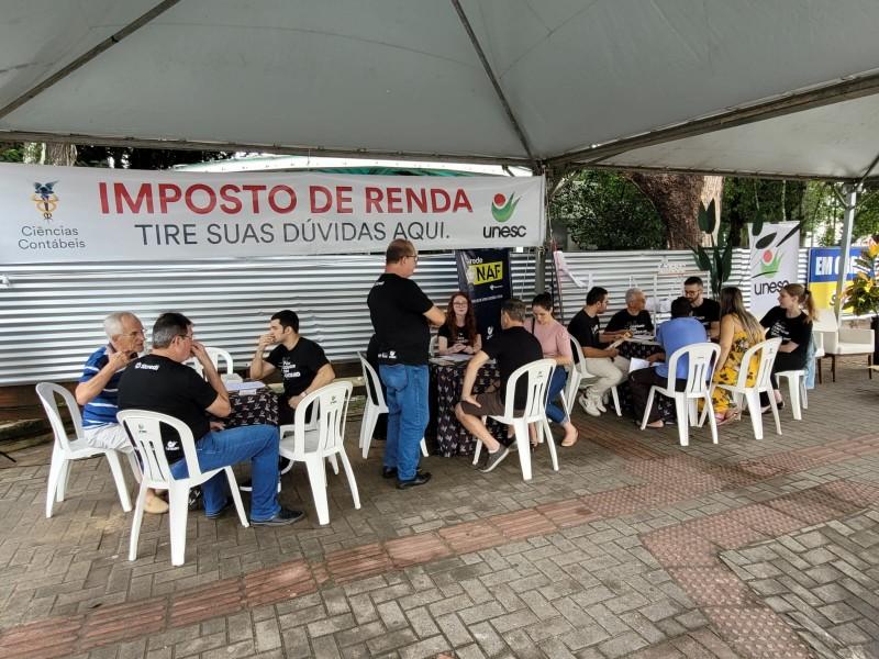 Araranguá recebe terceira edição do Imposto de Renda na Praça da Unesc