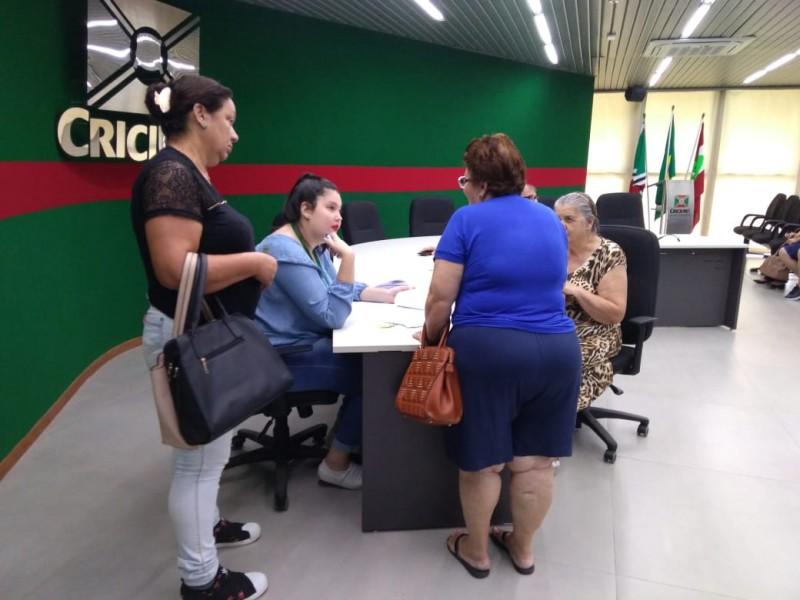 Criciúma: Saúde recebe pacientes para mutirão de cirurgias oftalmológicas