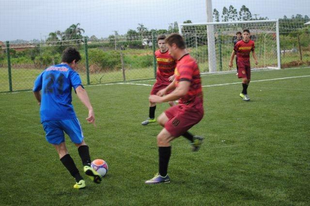 Rodada de abertura da Copa Mits foi repleta de gols