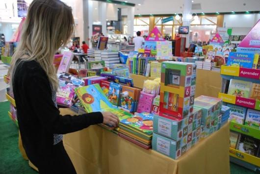 Asas à imaginação: Criciúma Shopping sedia 1ª Feira do Livro Infantil
