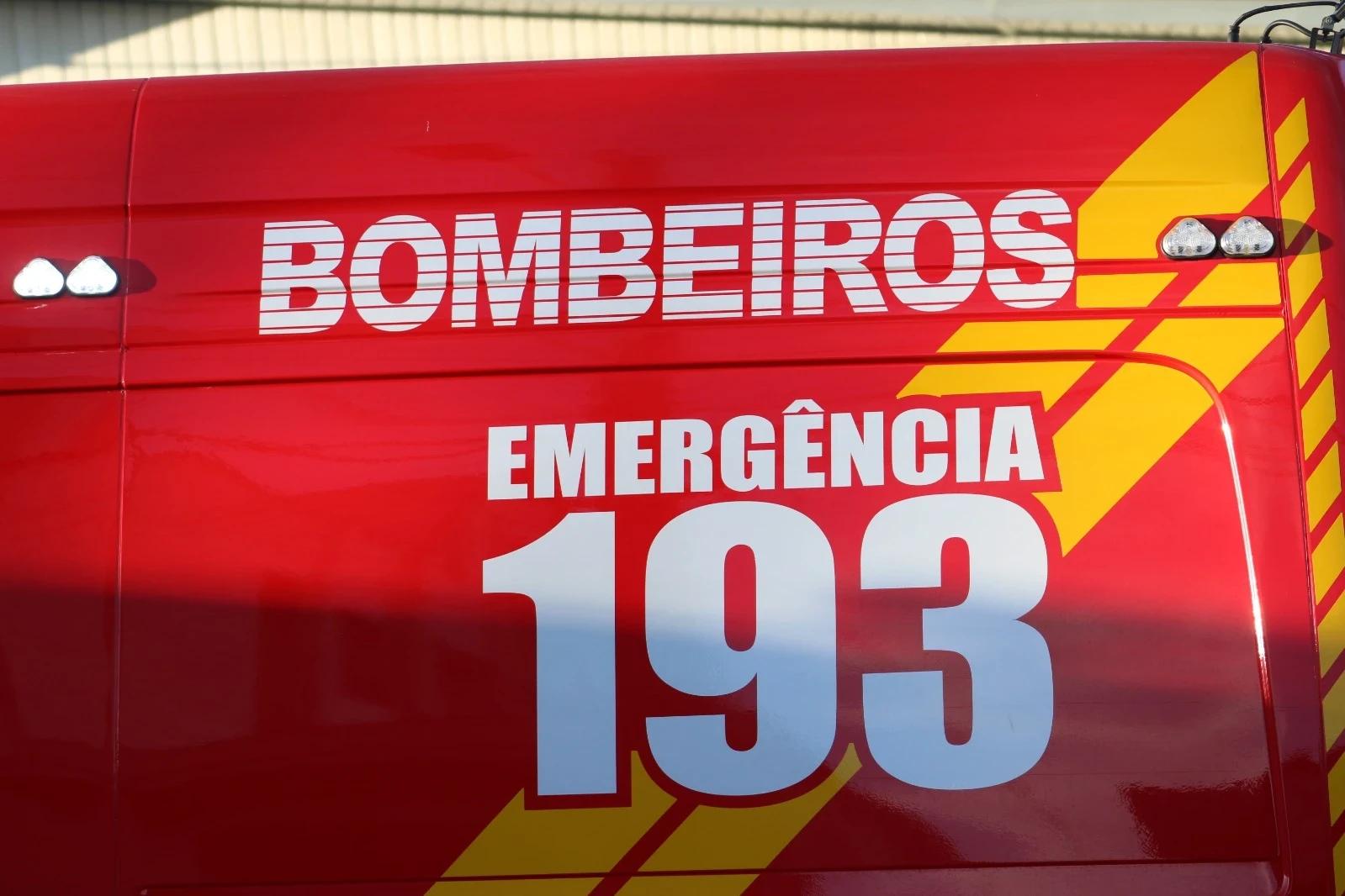 Idoso fica ferido em colisão entre carro e bicicleta