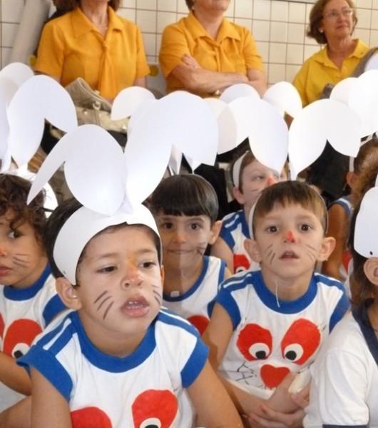 Crianças da Abadeus e Bairro da Juventude celebram a Páscoa com gostinho de solidariedade   