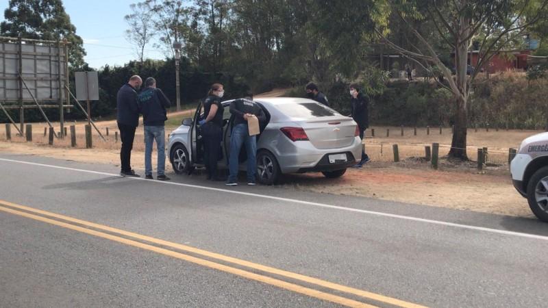 Motorista de aplicativo é encontrado morto no carro em Içara