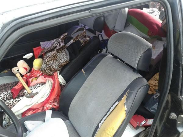 Três são presos com eletrodomésticos e roupas furtadas do Baln. Rincão 