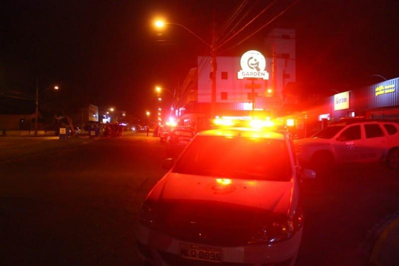Tentativa de fuga termina em acidente e cinco pessoas feridas em Araranguá