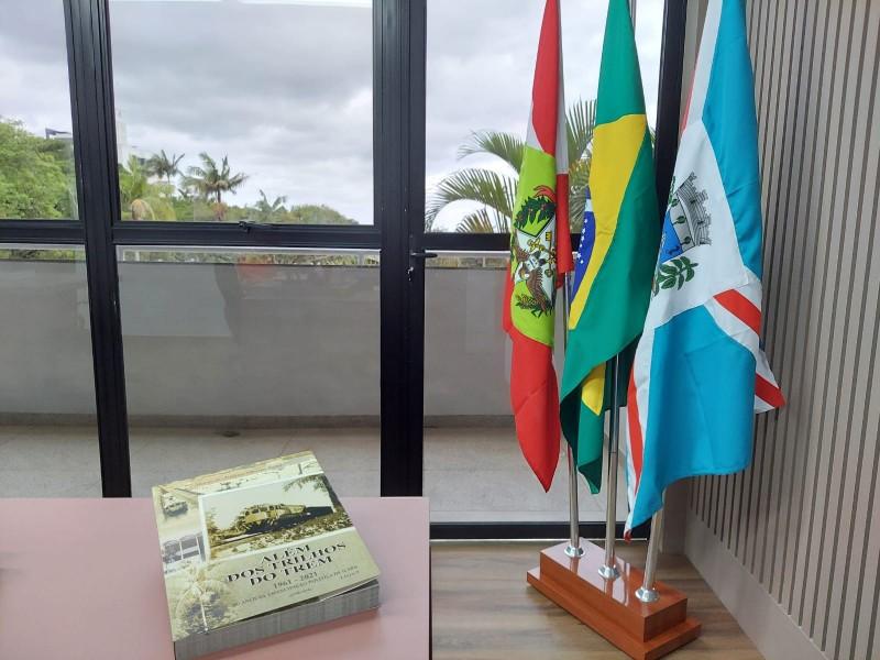 Livro com a história de Içara será lançado nesta quinta-feira
