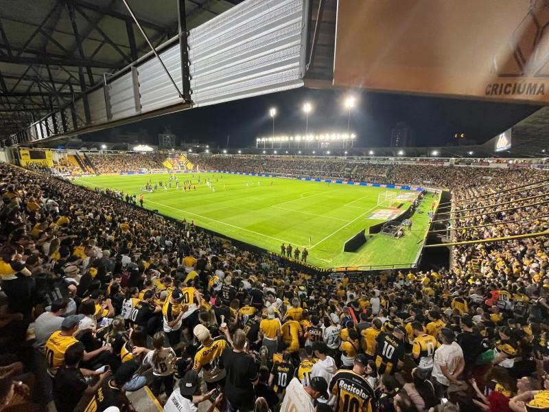 Criciúma inicia na quarta-feira a venda de ingressos para confronto contra o Vasco