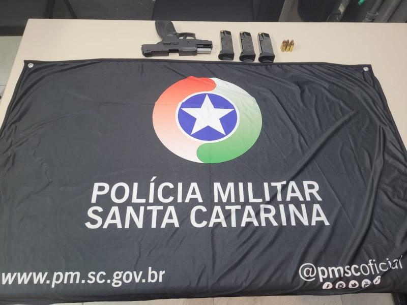 Marido ameaça matar esposa com arma de fogo e acaba preso em Forquilhinha