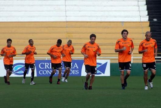 Após folga, elenco tricolor retorna aos treinamentos