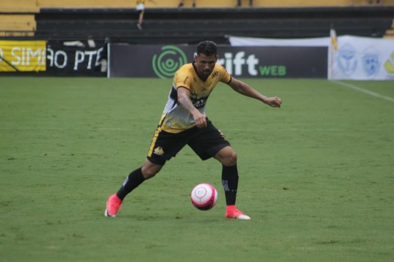Marlon quer saída da zona de rebaixamento o mais rápido possível