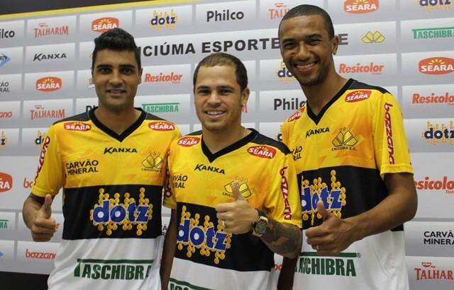Tigre apresenta primeiros reforços para a sequência desta temporada