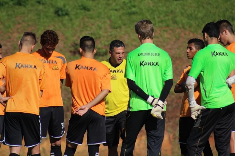 SUB-20: Jogos-treino tem data alterada