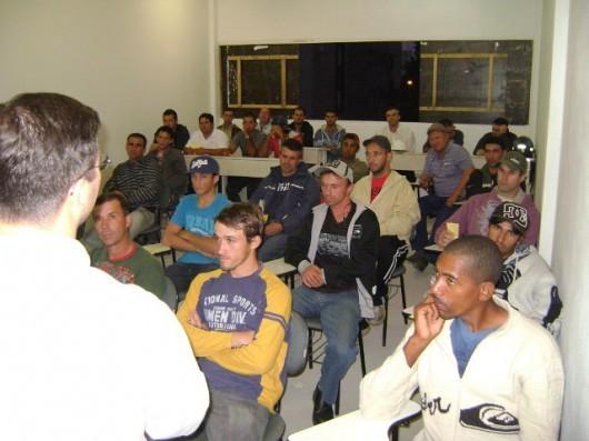 Ensino Fundamental e Médio mais acessível aos trabalhadores da Construção Civil