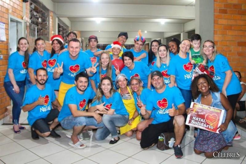 Grupo de amigos realiza 4ª edição do Natal Solidário