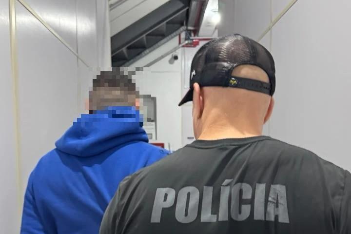 Casal é preso após resistência à abordagem policial em Criciúma