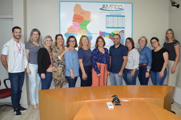 Secretaria de Criciúma é eleita presidente do Colegiado de Educação da AMREC