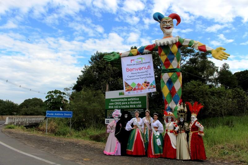 Carnevale e comida típica italiana são destaque na Festa da Gastronomia