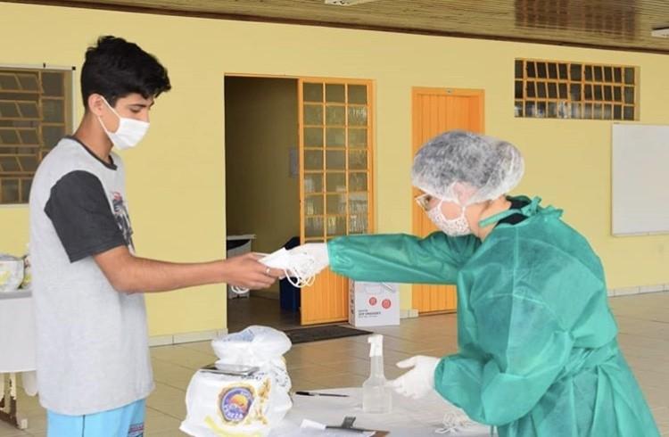 Abadeus promove lives solidárias para arrecadar fundos de forma emergencial