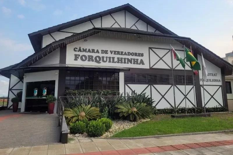 Forquilhinha: Câmara de Vereadores recebe TRE-SC para regularização de títulos de eleitor