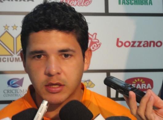 Diego Renan: “Vou comemorar muito se formos campeões”