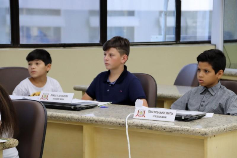 Sete requerimentos são aprovados no Legislativo Mirim