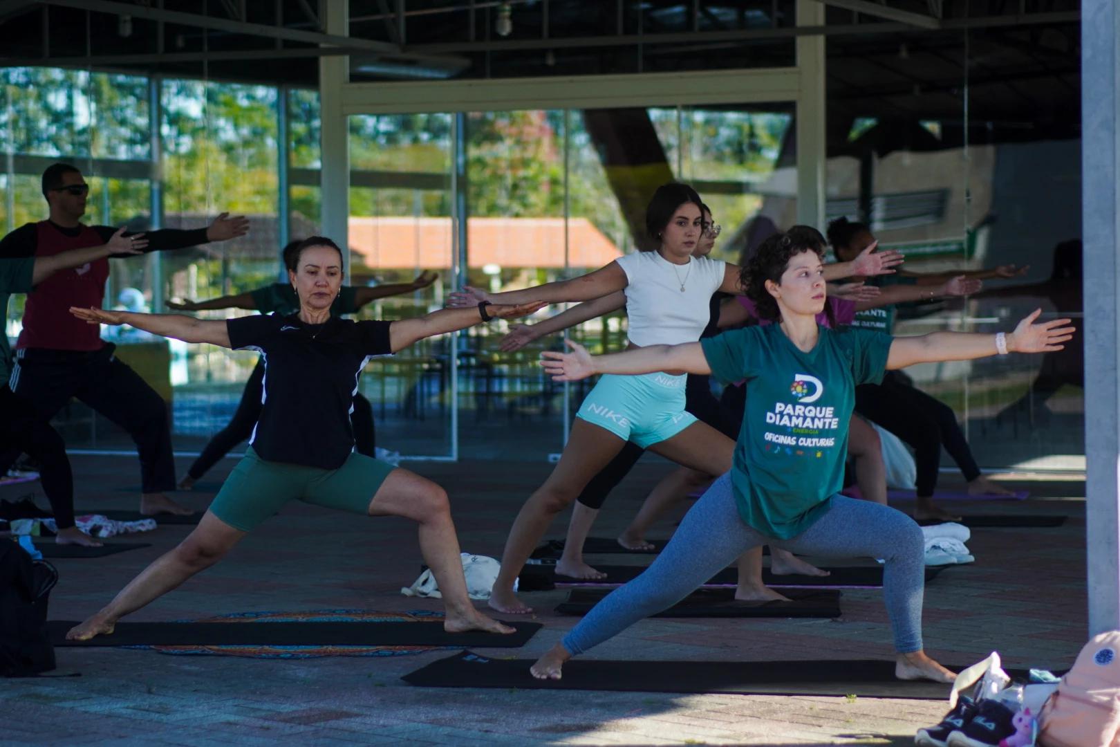 Parque Diamante promove dia de ioga com programação gratuita neste sábado