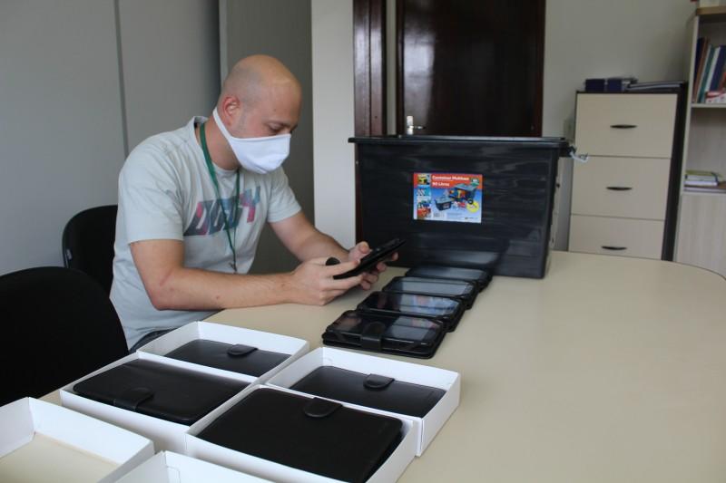 Estudantes de Maracajá passam a utilizar a plataforma IntecEdu da UFSC