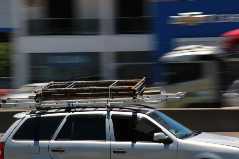 Motoristas devem ter cuidado no transporte em veículos comuns