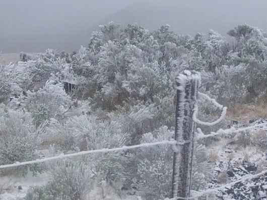 Terça-feira terá mar agitado no Litoral e condição de neve na Serra