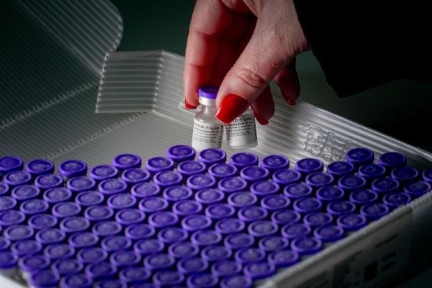 Estado distribui nesta quarta doses para reforço nos trabalhadores da saúde