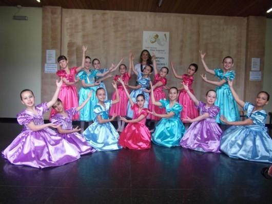 Leveza no 2º Festival de Ballet Infantil