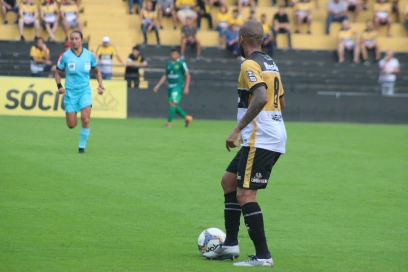 “Os treinos estão tendo uma competitividade bacana”, revela Wesley 