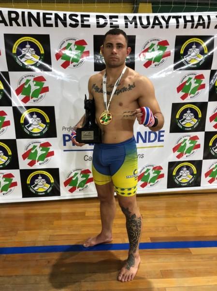 Atleta criciumense de MuayThai é campeão do Catarinense e inicia preparação para o Sul-Americano