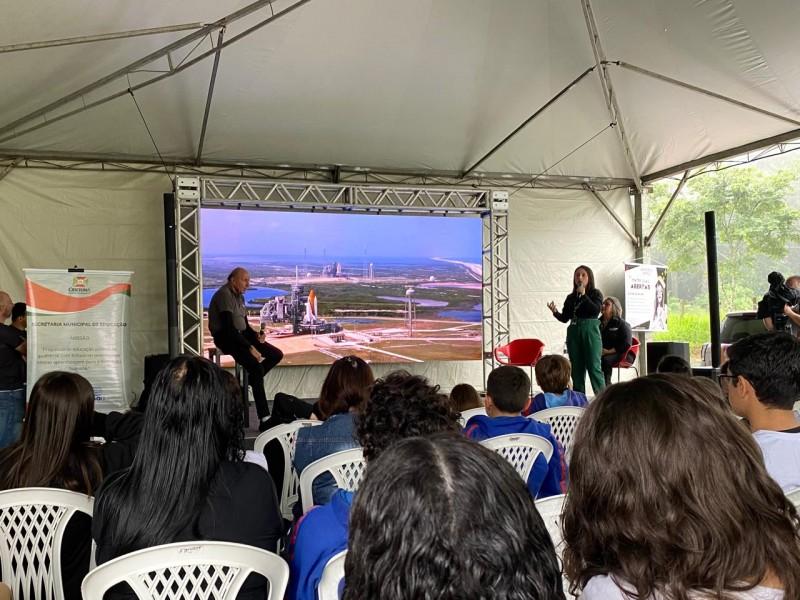 Parque Astronômico de Criciúma recebe palestras de ex-engenheiro da Nasa