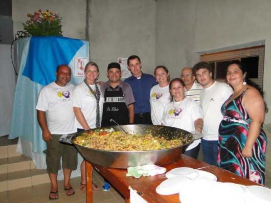 Paella reúne festeiros na zona sul