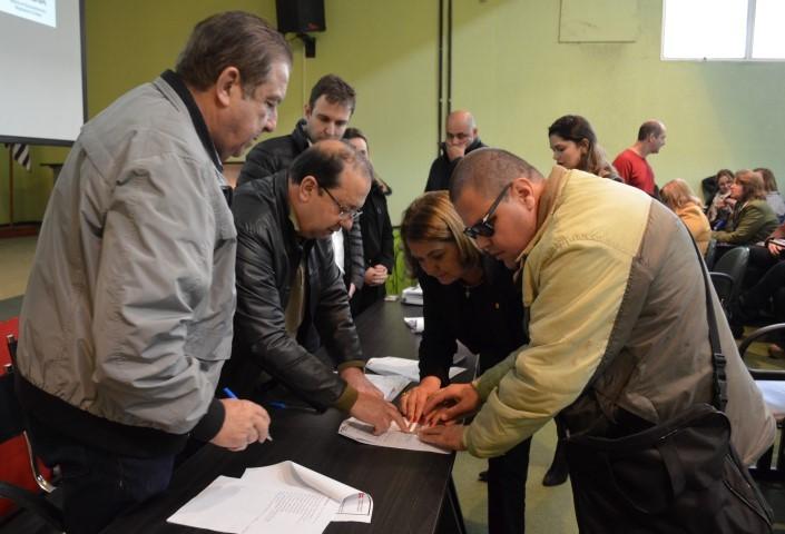 APAEs renovam contrato com a Fundação Catarinense de Educação Especial