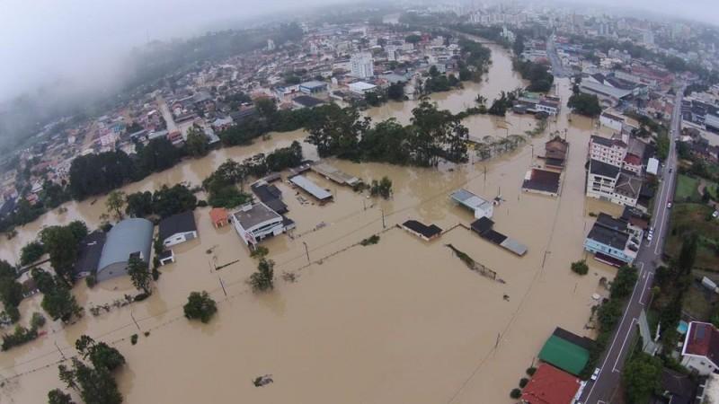 Diocese de Criciúma mobiliza comunidades para ajudar atingidos pelas chuvas