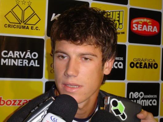 América de Natal anuncia contratação de Diogo Kachuba 